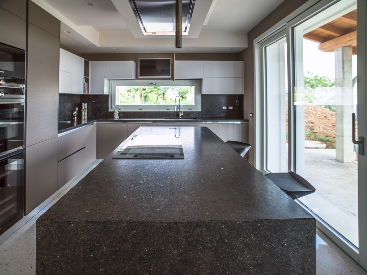 Piani per cucina in marmo, granito e pietra naturale - Ferrari Marmi Piani per cucina in marmo, granito e pietra naturale - Ferrari Marmi