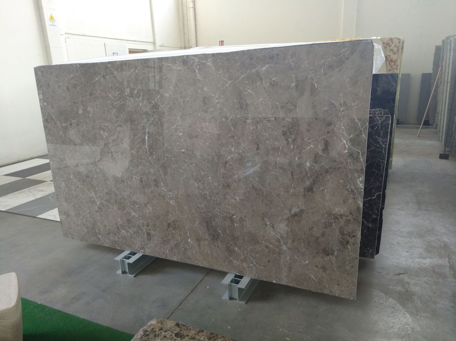 Marinace Grey