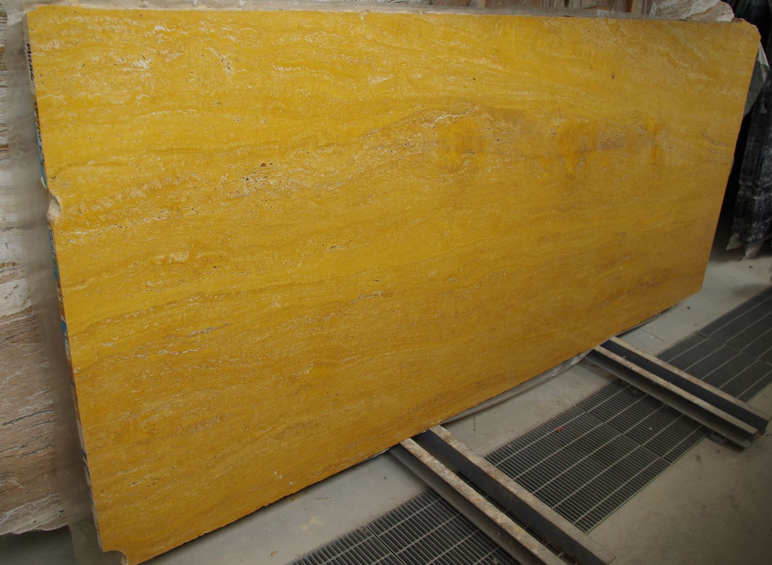 Travertino Giallo