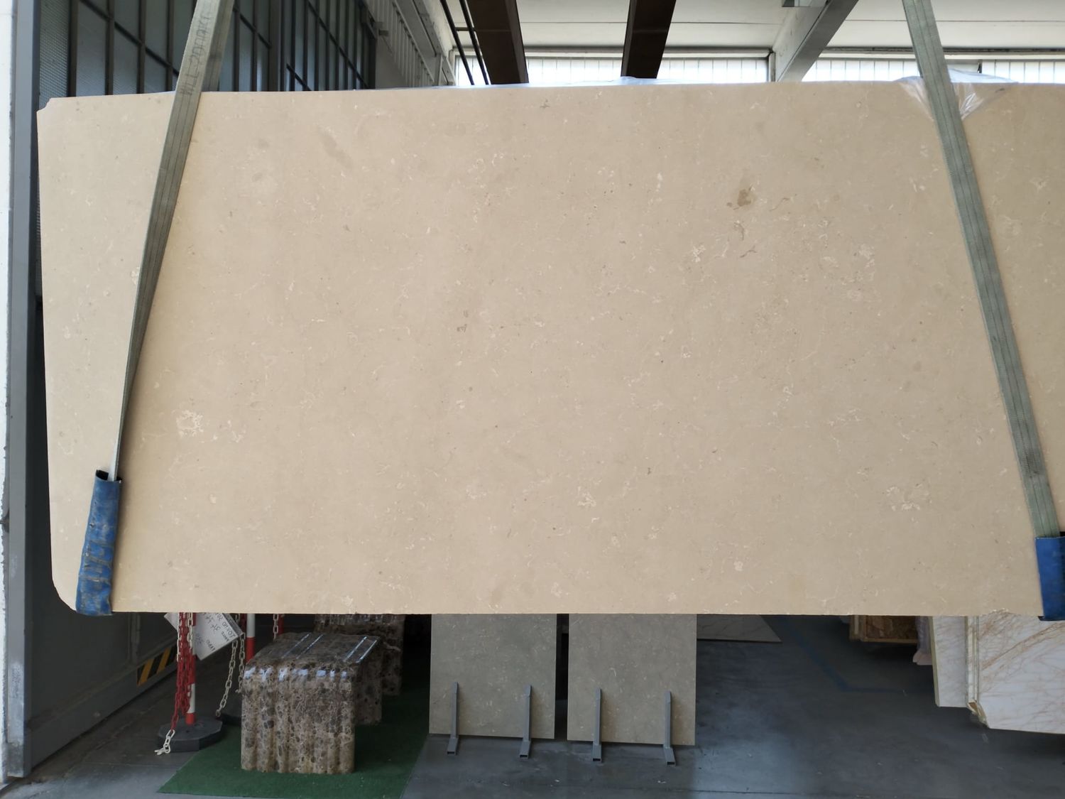 Beige Italia