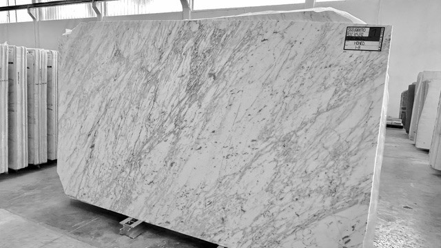Bianco Statuarietto/gioia