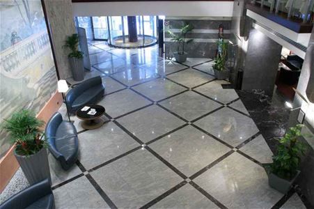 Marble, granite and natural stone floorings