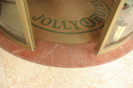 Marble, granite and natural stone floorings