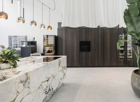 kitchen tops in marble, natural stone and granite