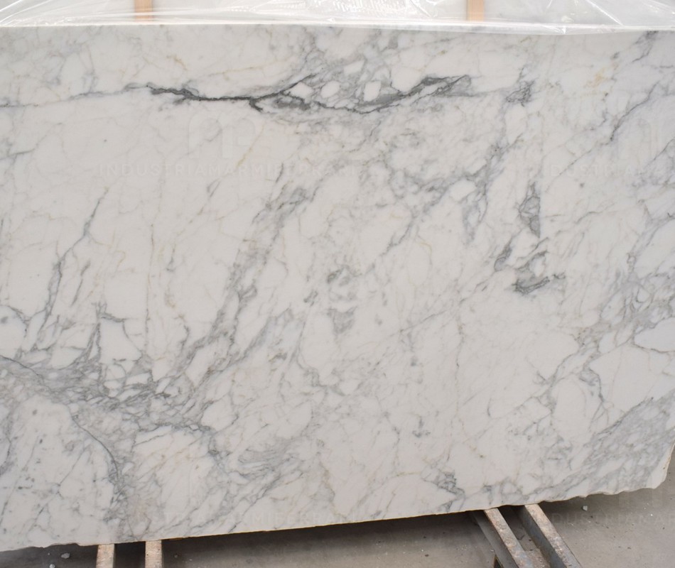 LASTRE IN BIANCO STATUARIO