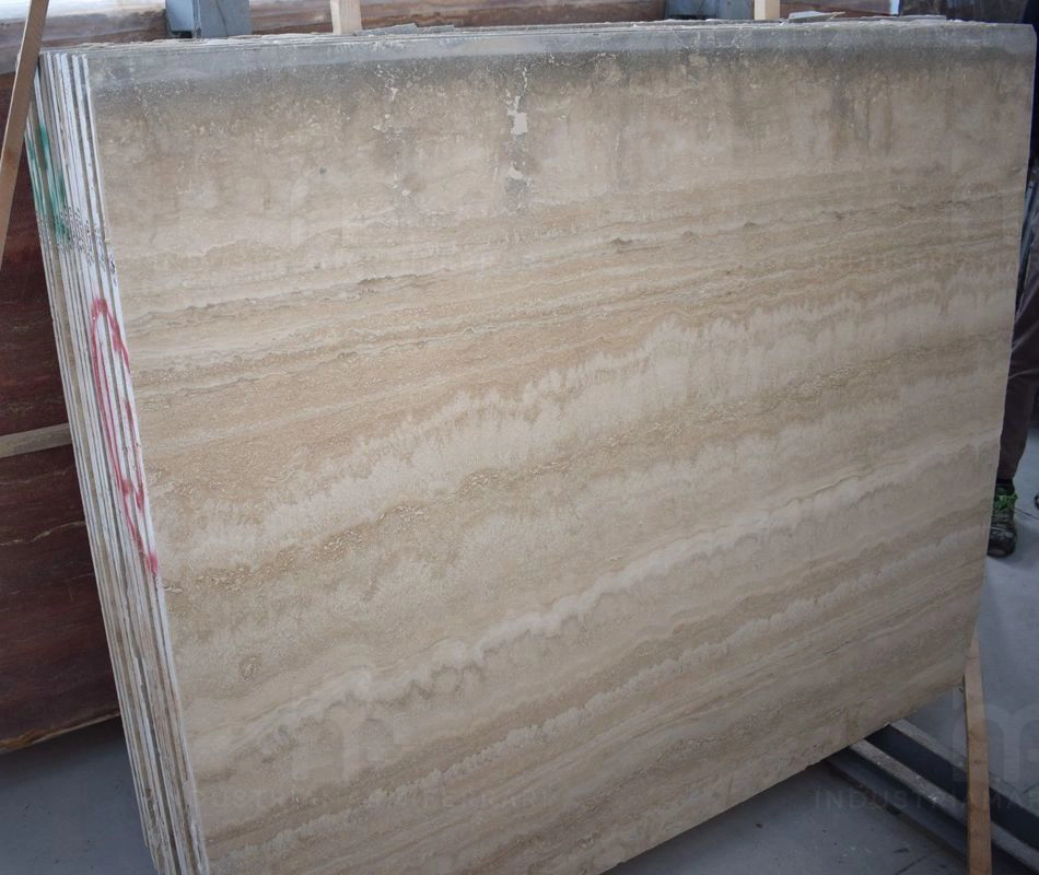 LASTRE IN TRAVERTINO CLASSICO