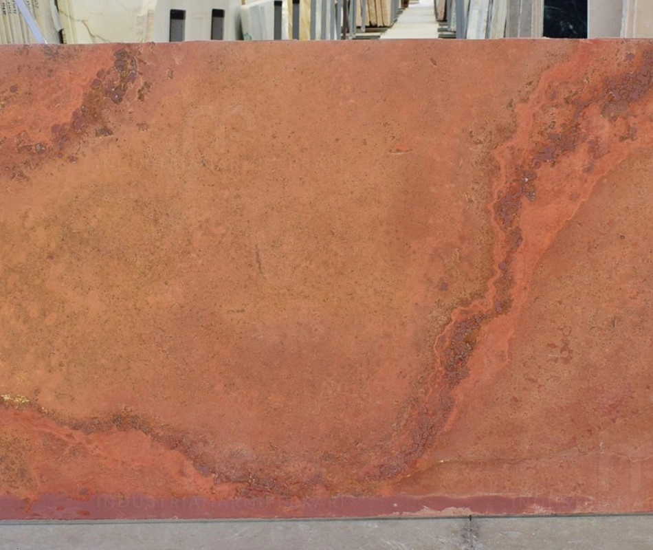 LASTRE IN TRAVERTINO ROSSO