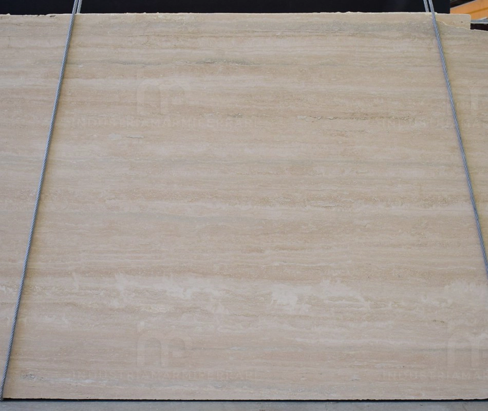 LASTRE IN TRAVERTINO CLASSICO