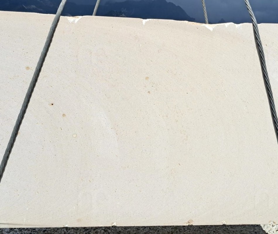 BLOCCHI IN CREMA RASKA