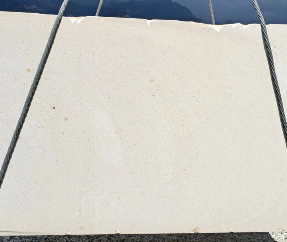 BLOCCHI IN CREMA RASKA