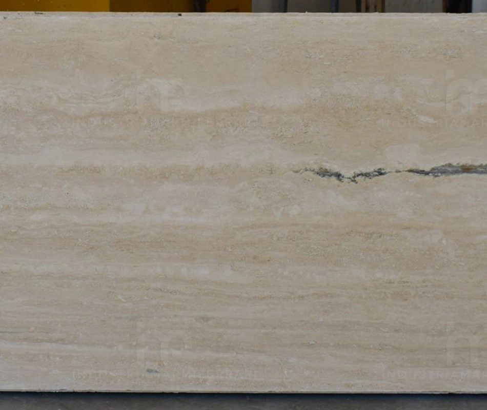 LASTRE IN TRAVERTINO CLASSICO
