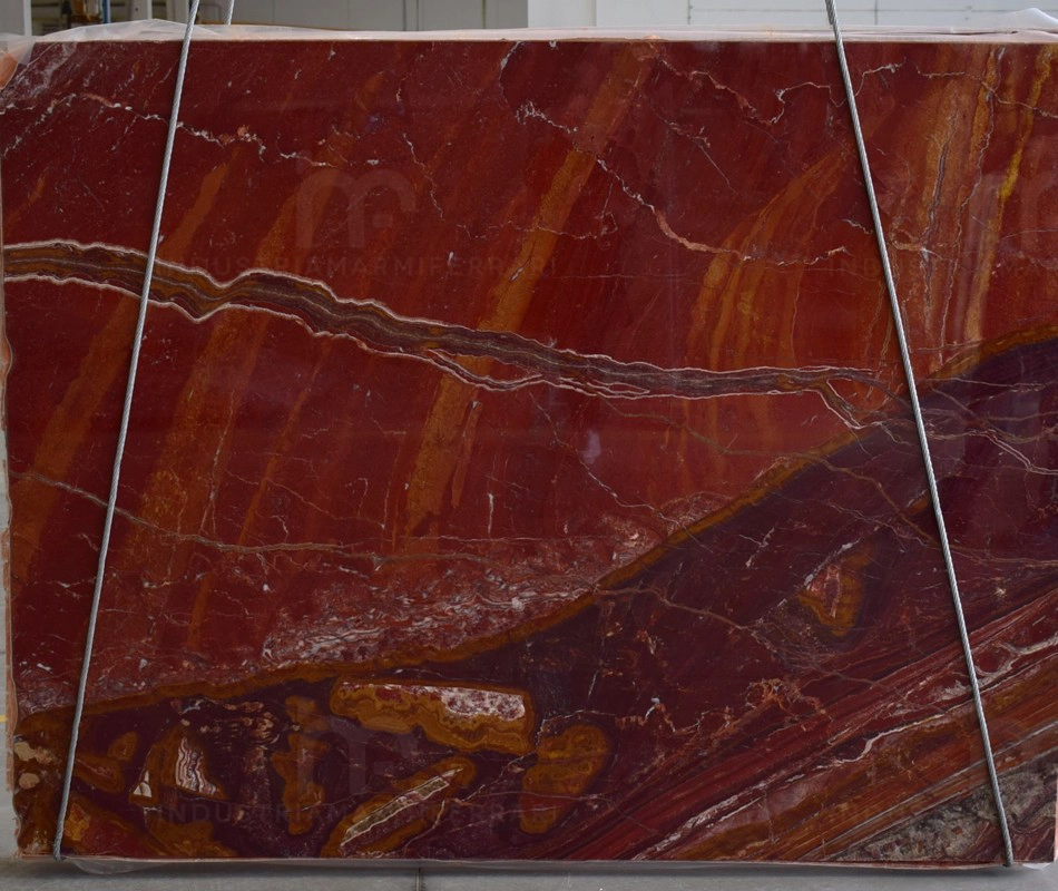 LASTRE IN ONICE ROSSO